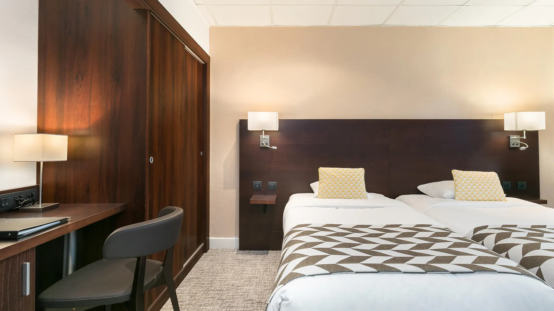 Hotel Locarno Nice