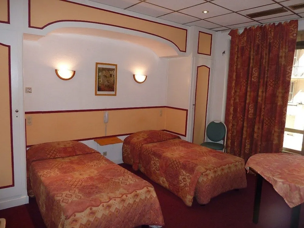 Hotel Locarno Nice 3*,